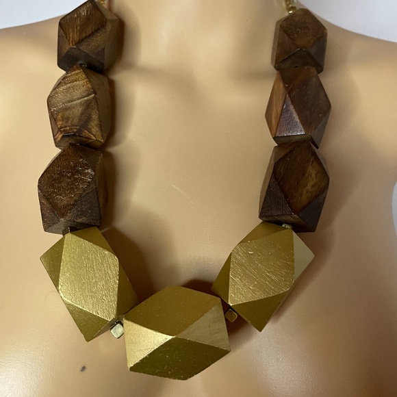 Vintage geometric brown wood and gold large abstract necklace earrings! - Picture 10 of 11